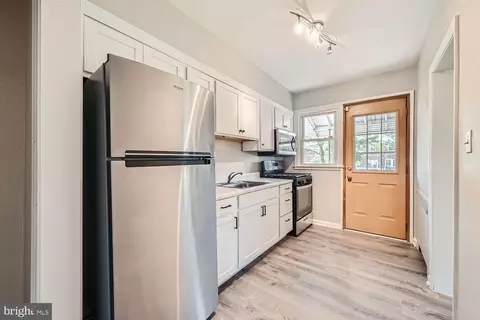 1663 Argonne Dr, Baltimore, MD 21218 photo 8