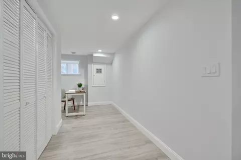 Entry Way - 1326 Webster St, Baltimore, MD 21230 photo 8 of 9