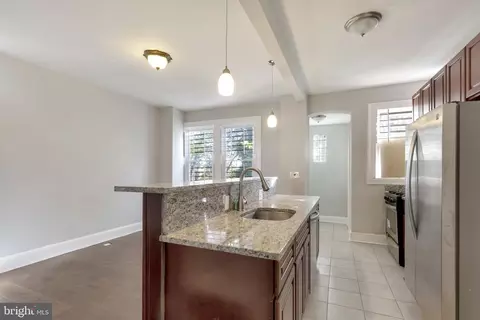 3903 Ridgewood Ave, Baltimore, MD 21215 photo 2