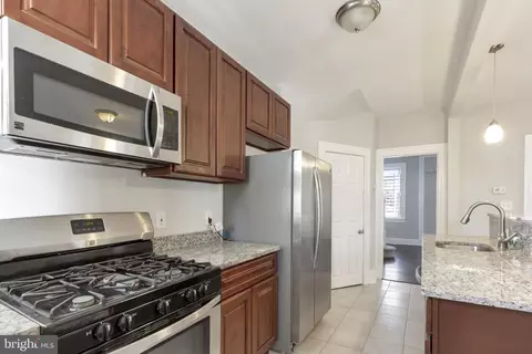 3903 Ridgewood Ave, Baltimore, MD 21215 photo 4