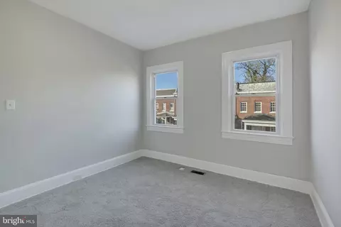 3903 Ridgewood Ave, Baltimore, MD 21215 photo 9