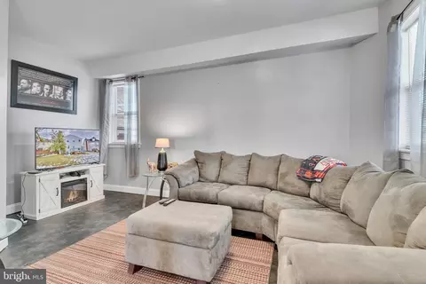 2902 Allendale Rd, Baltimore, MD 21216 photo 6