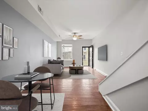 805 S Decker Ave, Baltimore, MD 21224 photo 2