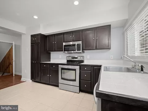 805 S Decker Ave, Baltimore, MD 21224 photo 9