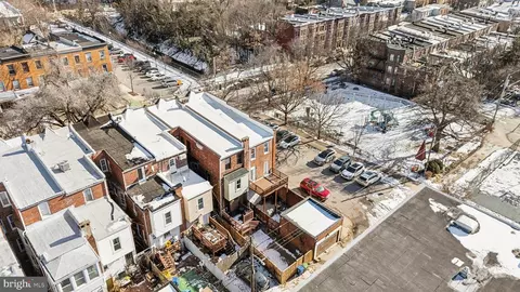 View/Area - 2602 N Calvert St, Baltimore, MD 21218 photo 1 of 9