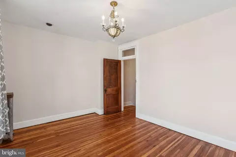 Bedroom - 2602 N Calvert St, Baltimore, MD 21218 photo 4 of 6