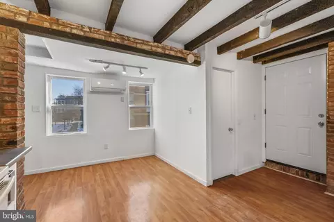 Entry Way - 845 E Lombard St E, Baltimore, MD 21202 photo 2 of 3