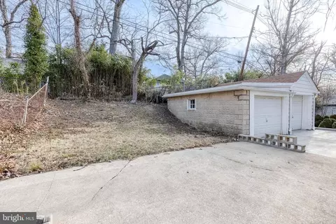 Exterior - 431 Westgate Rd, Baltimore, MD 21229 photo 6 of 6