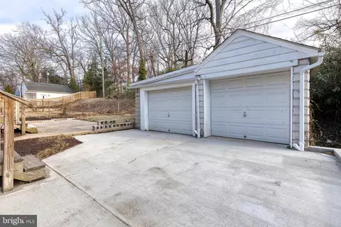 Exterior - 431 Westgate Rd, Baltimore, MD 21229 photo 5 of 6