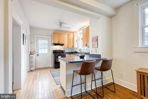 Kitchen - 431 Westgate Rd, Baltimore, MD 21229 photo 1 of 5
