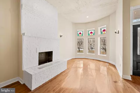 1811 Eutaw Pl, Baltimore, MD 21217 photo 7