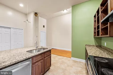 1811 Eutaw Pl, Baltimore, MD 21217 photo 18