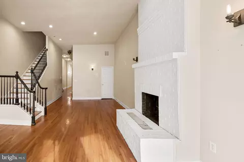 1811 Eutaw Pl, Baltimore, MD 21217 photo 8