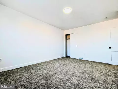 Bedroom - 809 Wedgewood Rd, Baltimore, MD 21229 photo 4 of 4