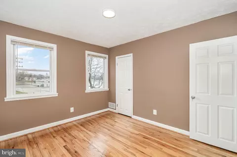 Bedroom - 2435 Ashton St, Baltimore, MD 21223 photo 5 of 7