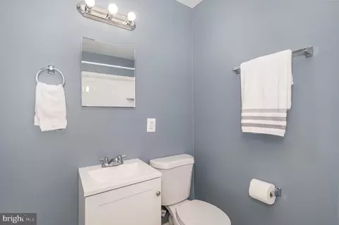 Bath - 2435 Ashton St, Baltimore, MD 21223 photo 3 of 3