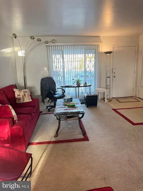 6228 The Alameda, Baltimore, MD 21239 photo 4
