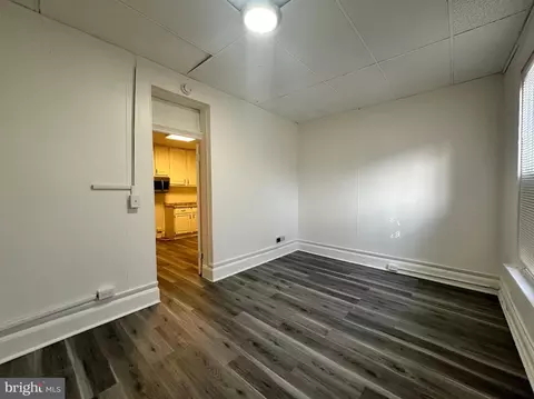 Living - 3327 Spaulding Ave, Baltimore, MD 21215 photo 3 of 9