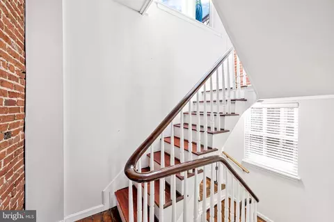 Entry Way - 1308 William St, Baltimore, MD 21230 photo 5 of 8