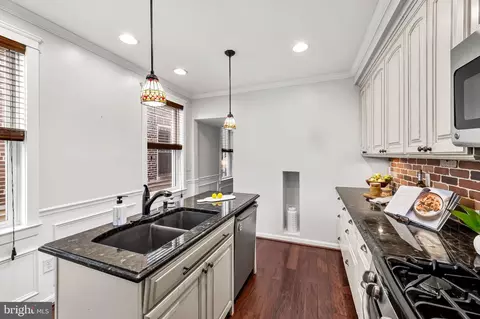 Kitchen - 1308 William St, Baltimore, MD 21230 photo 4 of 5