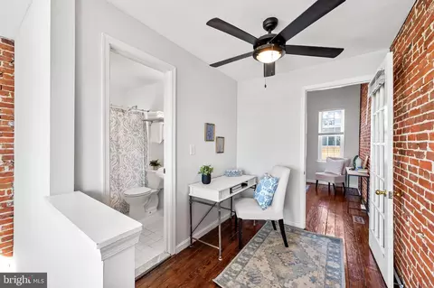 Entry Way - 1308 William St, Baltimore, MD 21230 photo 6 of 8