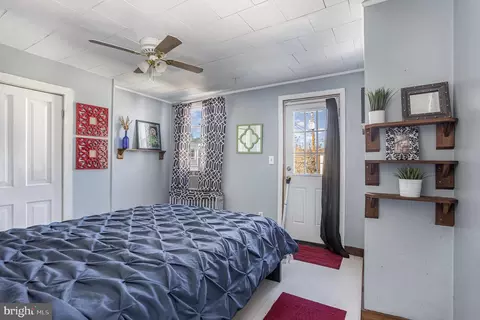 Bedroom - 3002 Overland Ave, Baltimore, MD 21214 photo 4 of 8