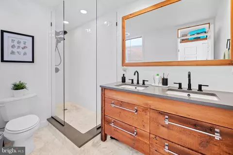 748 E Fort Ave, Baltimore, MD 21230 photo 26