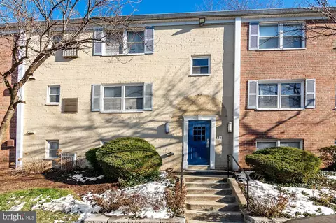 4409 Falls Bridge Dr #C, Baltimore, MD 21211