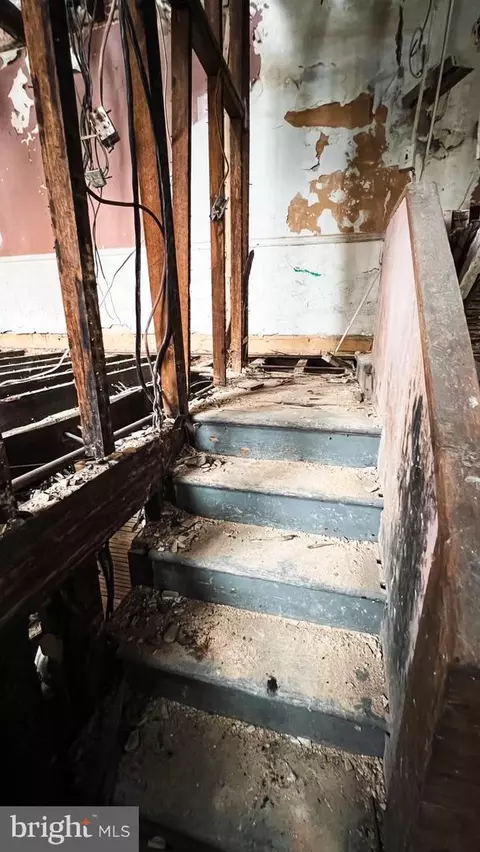 744 E Preston St, Baltimore, MD 21202 photo 7