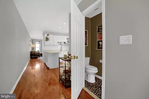 703 Berry St, Baltimore, MD 21211 photo 9