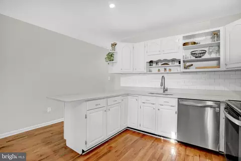703 Berry St, Baltimore, MD 21211 photo 7