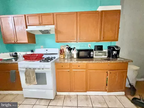 Kitchen - 325 Mount St, Baltimore, MD 21223 photo 1 of 1