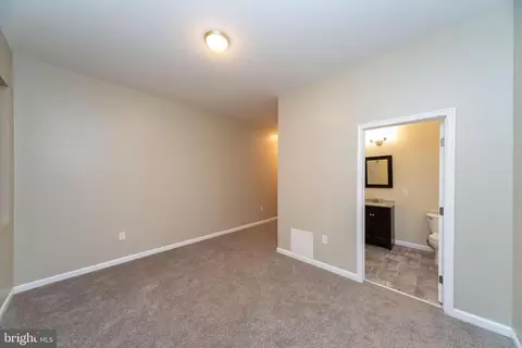 1708 Madison Ave, Baltimore, MD 21217 photo 16