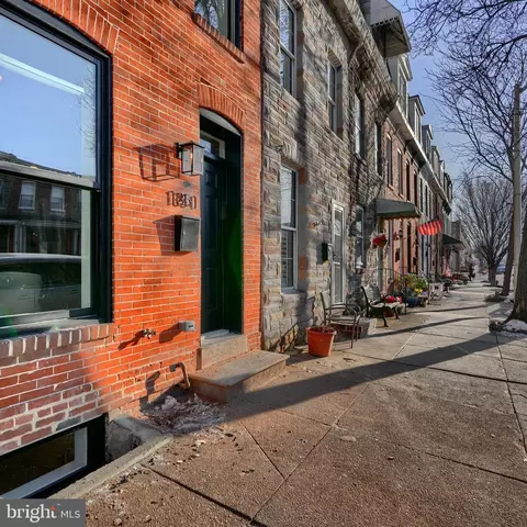 1351 Andre, Baltimore, MD 21230 photo 2
