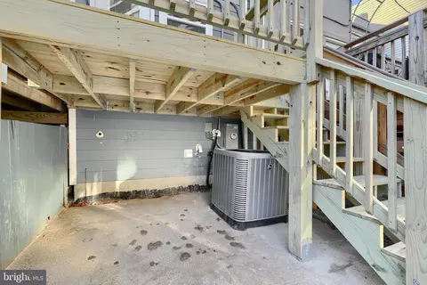 1351 Andre, Baltimore, MD 21230 photo 59