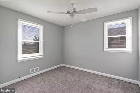 Bedroom - 4032 Balfern Ave, Baltimore, MD 21213 photo 1 of 4