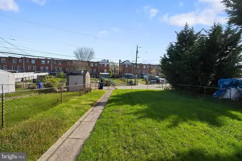 Exterior - 4032 Balfern Ave, Baltimore, MD 21213 photo 5 of 5
