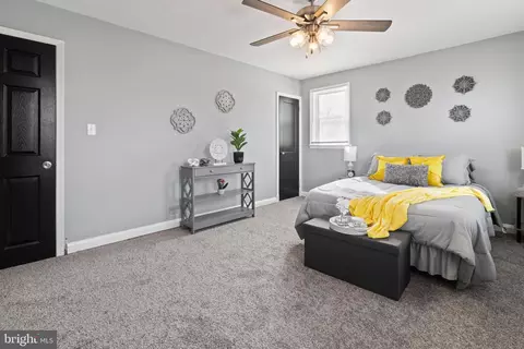 Bedroom - 4032 Balfern Ave, Baltimore, MD 21213 photo 3 of 4