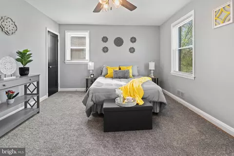 Bedroom - 4032 Balfern Ave, Baltimore, MD 21213 photo 2 of 4