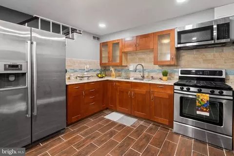 Kitchen - 4032 Balfern Ave, Baltimore, MD 21213 photo 1 of 2