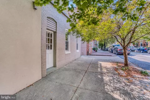 525 E Fort Ave, Baltimore, MD 21230 photo 3
