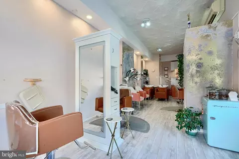 525 E Fort Ave, Baltimore, MD 21230 photo 6