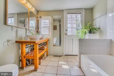 525 E Fort Ave, Baltimore, MD 21230 photo 27