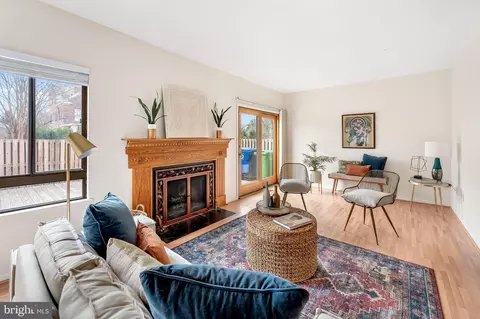 Living - 4320 Roland Spring Dr, Baltimore, MD 21210 photo 1 of 3