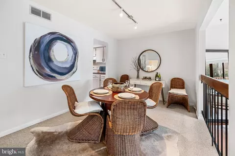 Dining - 4320 Roland Spring Dr, Baltimore, MD 21210 photo 1 of 3