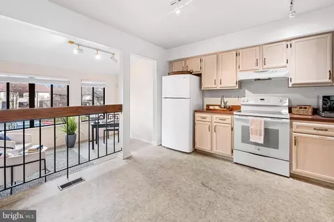 Kitchen - 4320 Roland Spring Dr, Baltimore, MD 21210 photo 3 of 3
