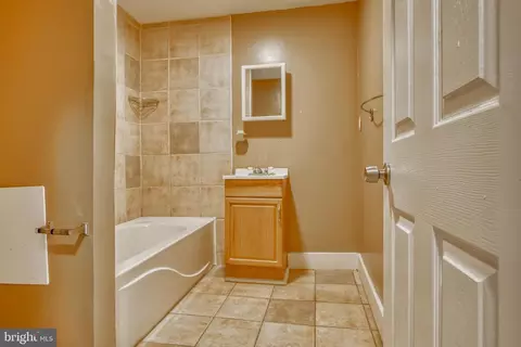 Entry Way - 2323 Eutaw Pl, Baltimore, MD 21217 photo 14 of 14