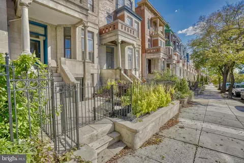 2323 Eutaw Pl, Baltimore, MD 21217