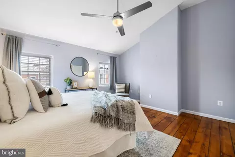 Bedroom - 304 S Ann St, Baltimore, MD 21231 photo 3 of 3
