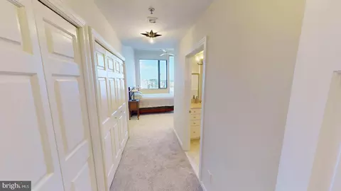 Entry Way - 10 E Lee St #2707, Baltimore, MD 21202 photo 5 of 9